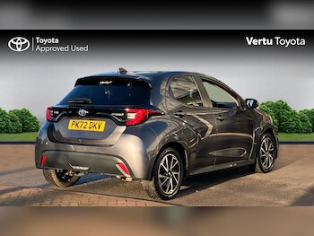Used Toyota Yaris 2022 for sale - 76627841: Photo