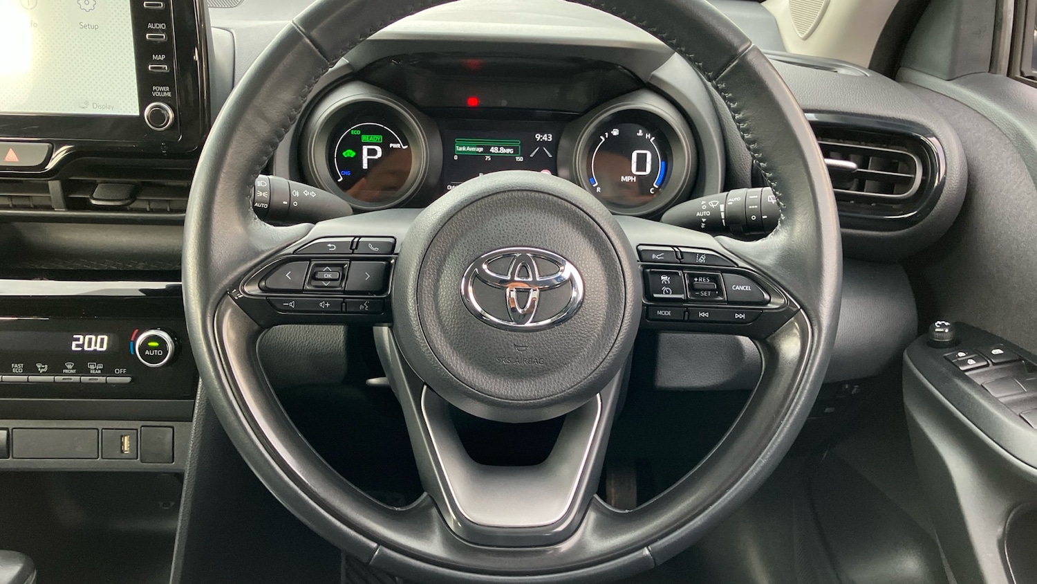 Used Toyota Yaris Cross 2022 for sale - 76948851: Photo 8