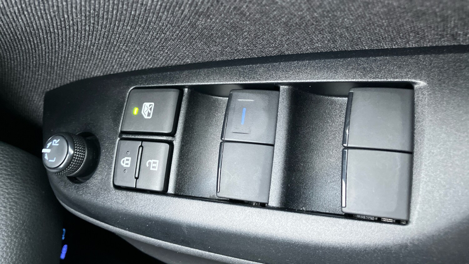 Used Toyota Yaris 2024 for sale - 77260709: Photo 22