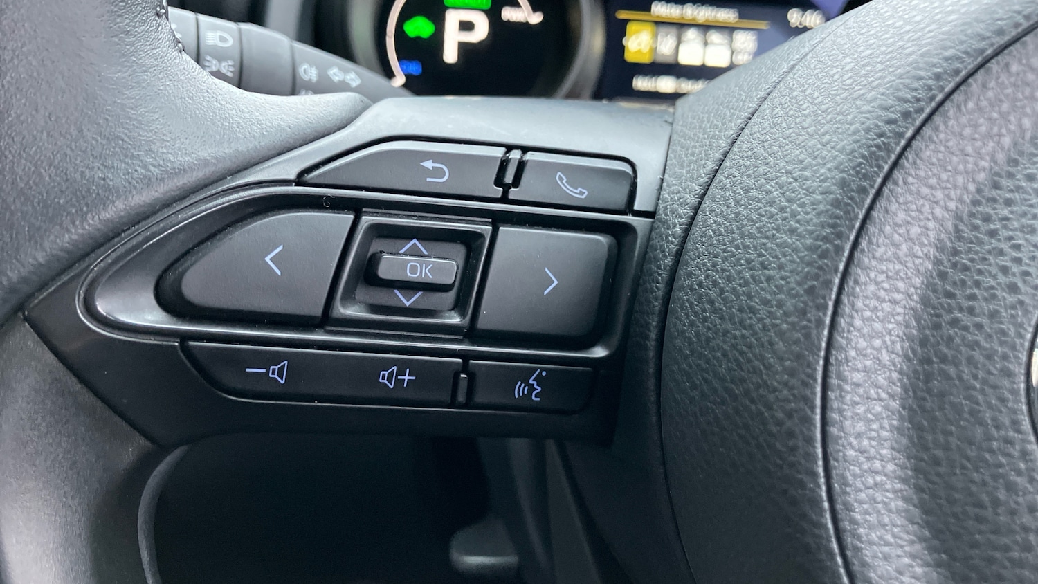 Used Toyota Yaris 2024 for sale - 77260709: Photo 36