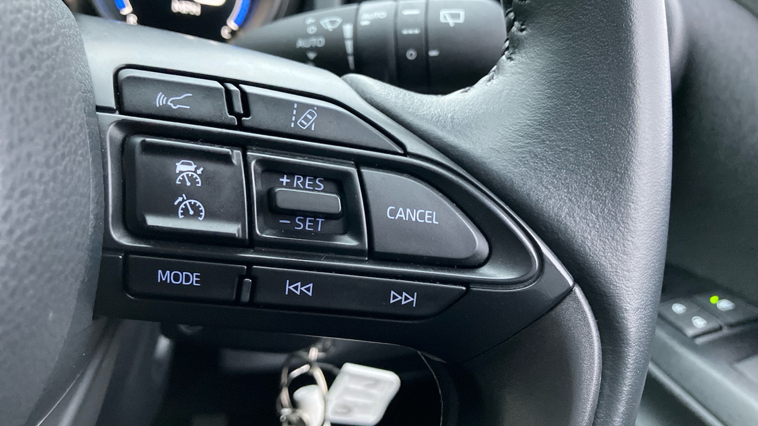 Used Toyota Yaris 2024 for sale - 77260709: Photo 37