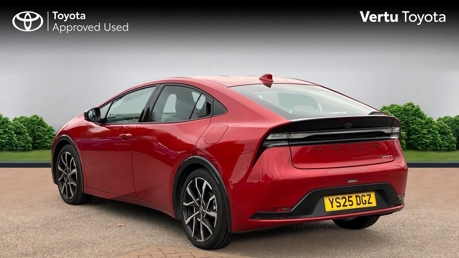 Used Toyota Prius 2025 for sale - 76133977: Photo 4