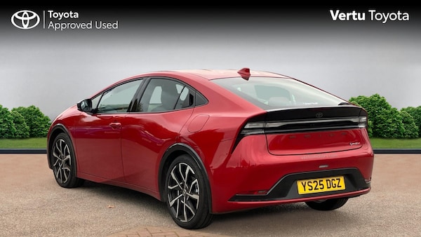 Used Toyota Prius 2025 for sale - 76133977: Photo 4