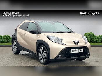 2025 (74) - 1.0 VVT-i Edge 5dr