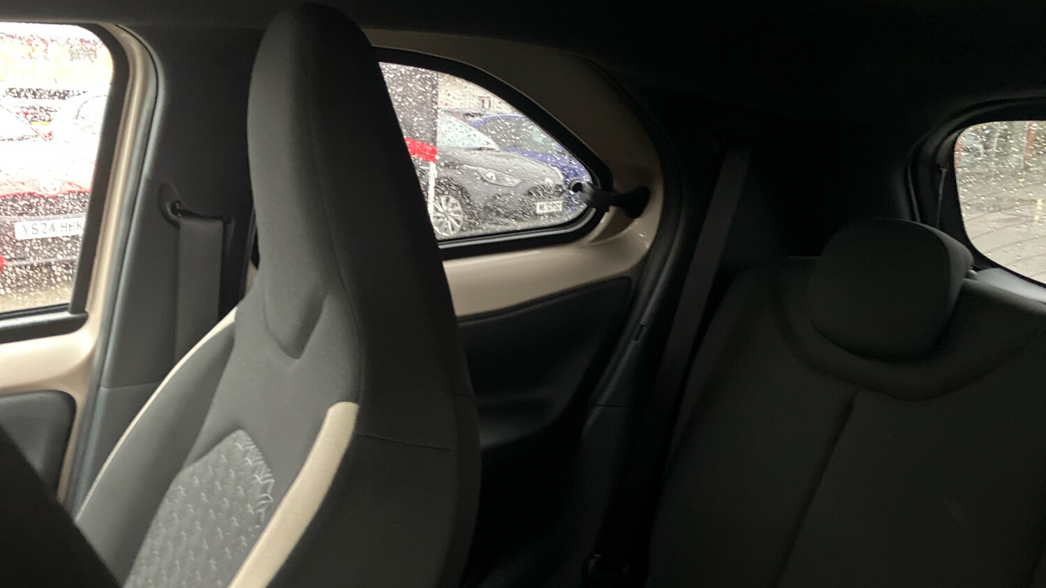 Used Toyota Aygo X 2025 for sale - 76908431: Photo 24