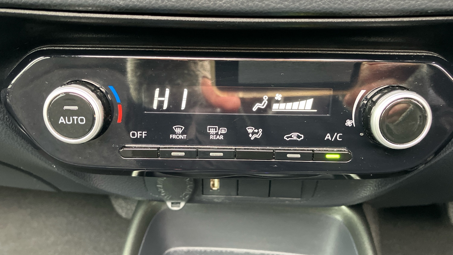 Used Toyota Aygo X 2023 for sale - 78132148: Photo 39