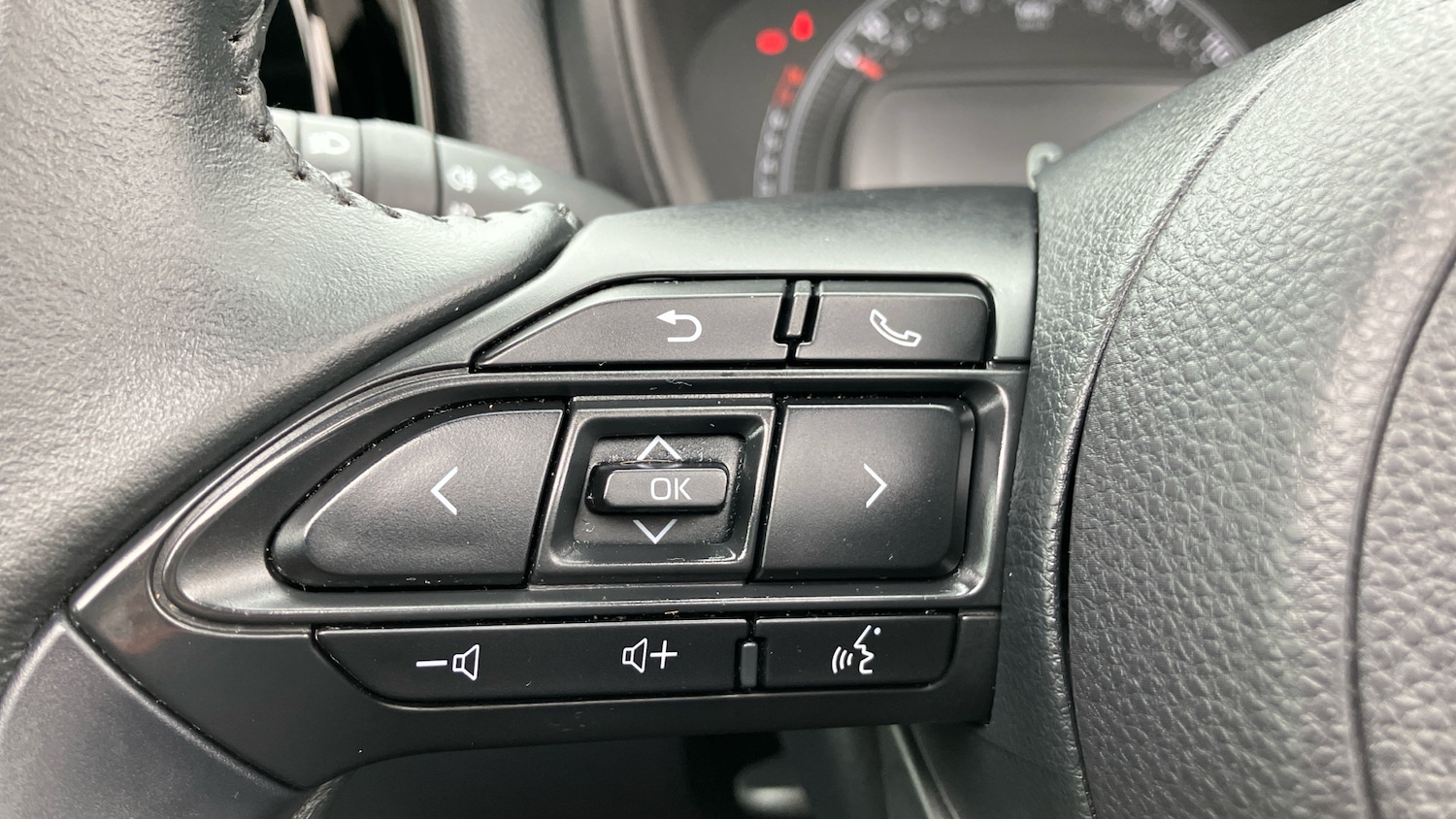 Used Toyota Aygo X 2023 for sale - 78132148: Photo 47