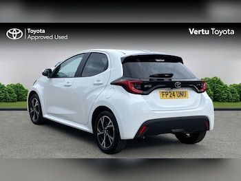 Used Toyota Yaris 2024 for sale - 78755629: Photo