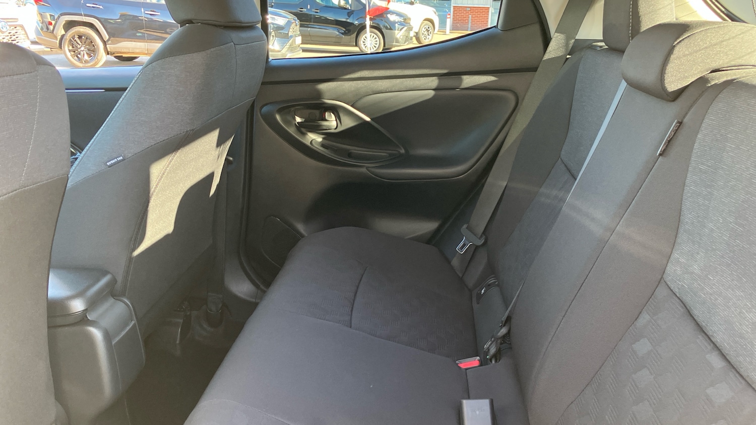 Used Toyota Yaris 2024 for sale - 76171704: Photo 13