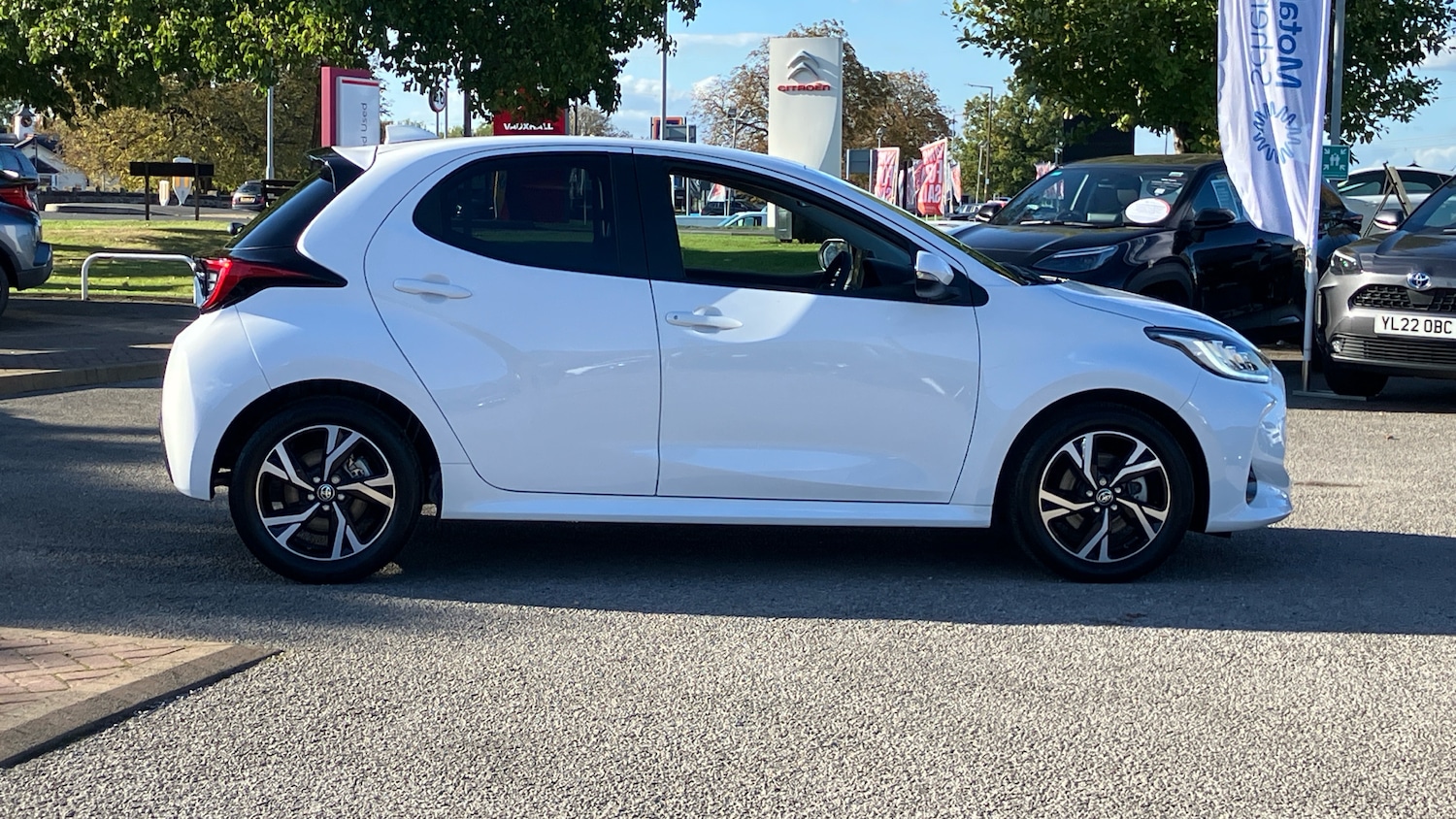 Used Toyota Yaris 2024 for sale - 76171704: Photo 16