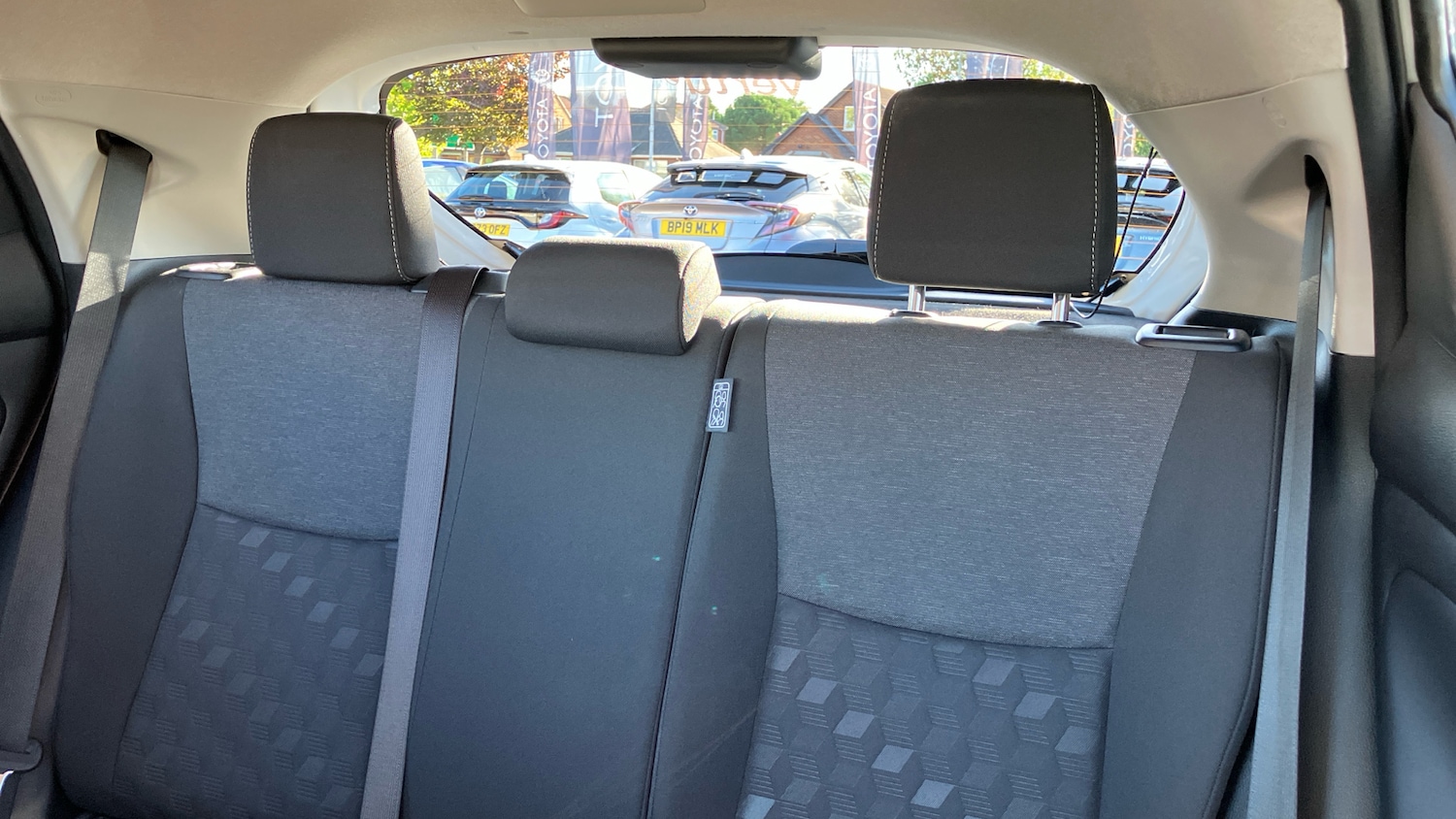 Used Toyota Yaris 2024 for sale - 76171704: Photo 23