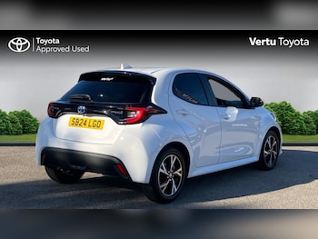 Toyota Yaris feature image 2