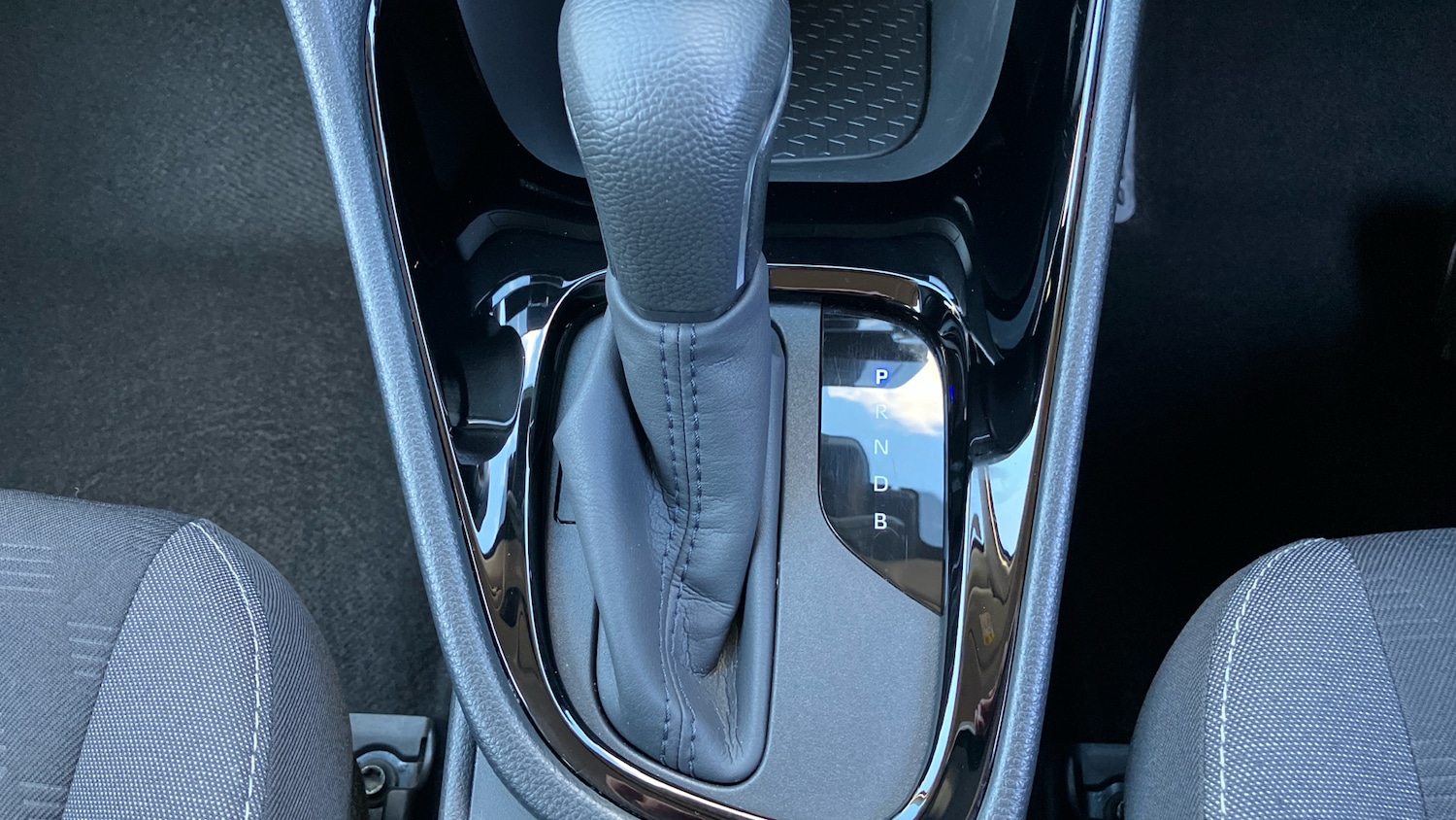 Used Toyota Yaris 2024 for sale - 76171704: Photo 35