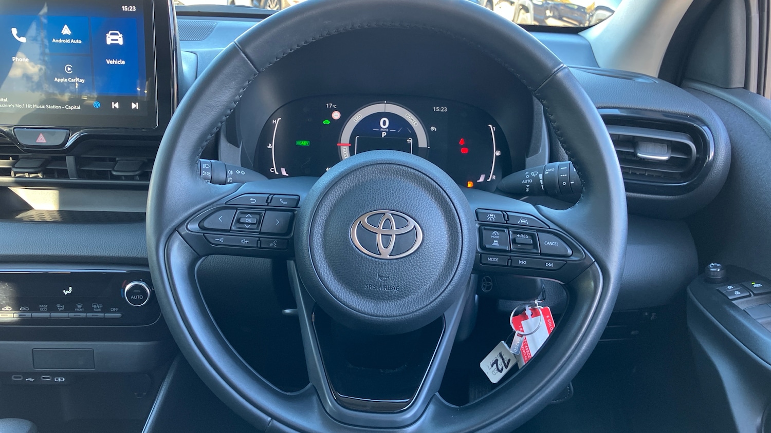 Used Toyota Yaris 2024 for sale - 76171704: Photo 8