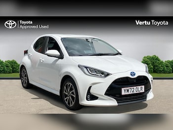Used Toyota Yaris 2023 for sale - 78859220: Photo
