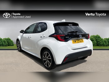 Used Toyota Yaris 2023 for sale - 78859220: Photo