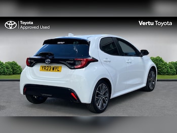 Used Toyota Yaris 2023 for sale - 78939344: Photo