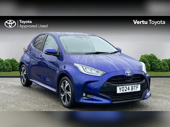 Used Toyota Yaris 2024 for sale - 77403768: Photo