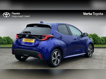 Used Toyota Yaris 2024 for sale - 77403768: Photo