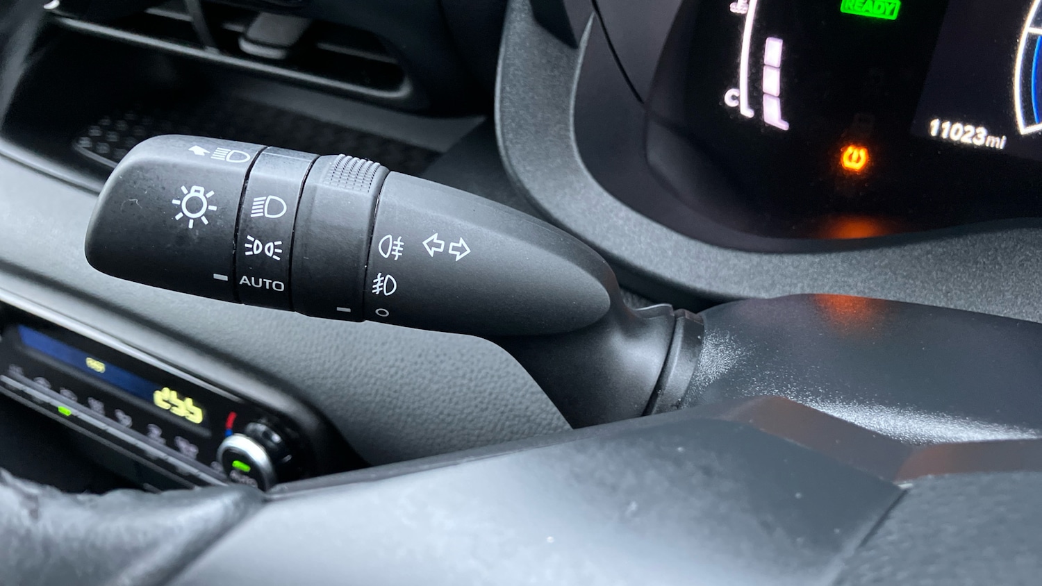 Used Toyota Yaris 2024 for sale - 77403768: Photo 38