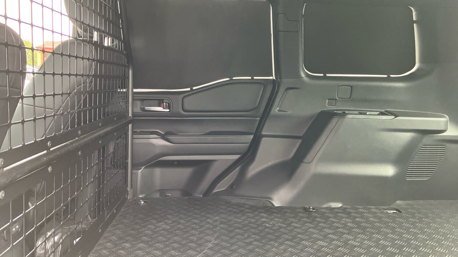 Used Toyota Land Cruiser 2025 for sale - 77694071: Photo 13