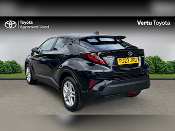 Used Toyota C-HR 2023 for sale - 78995266: Photo