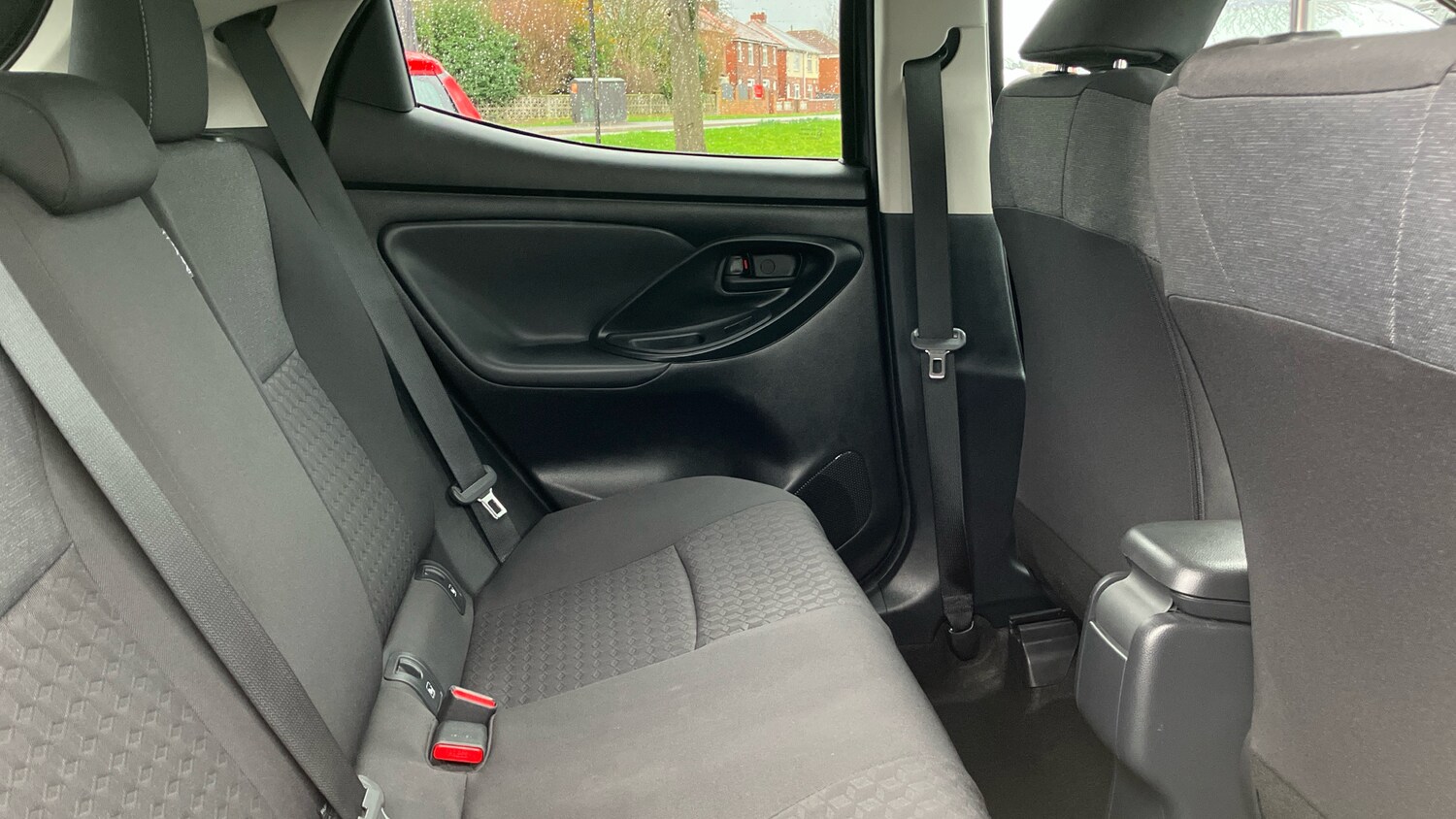 Used Toyota Yaris 2023 for sale - 77543511: Photo 12