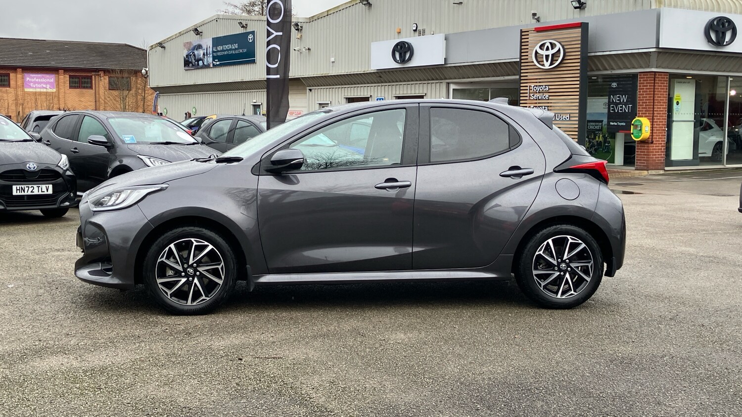 Used Toyota Yaris 2023 for sale - 77543511: Photo 17