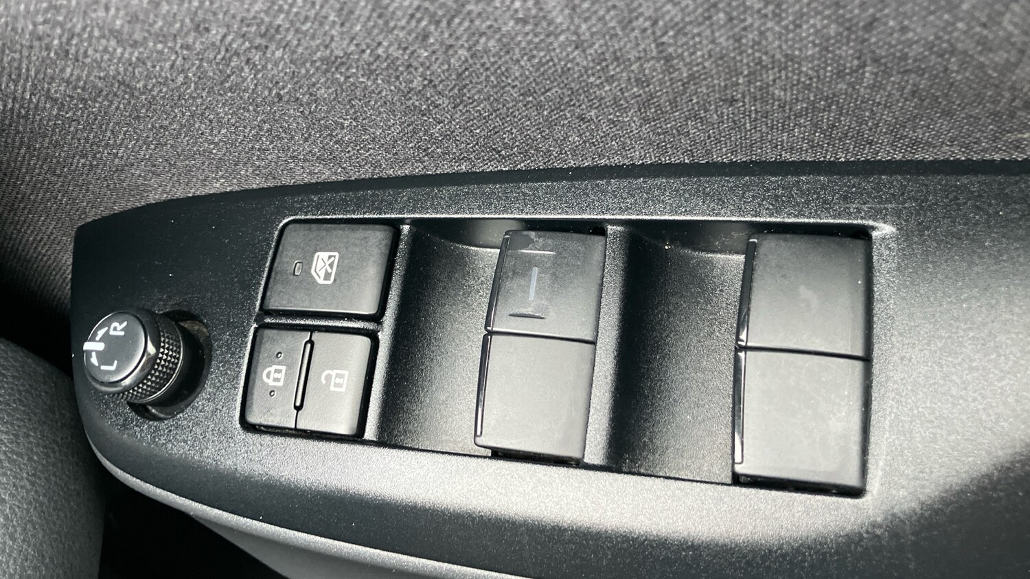 Used Toyota Yaris 2023 for sale - 77543511: Photo 22