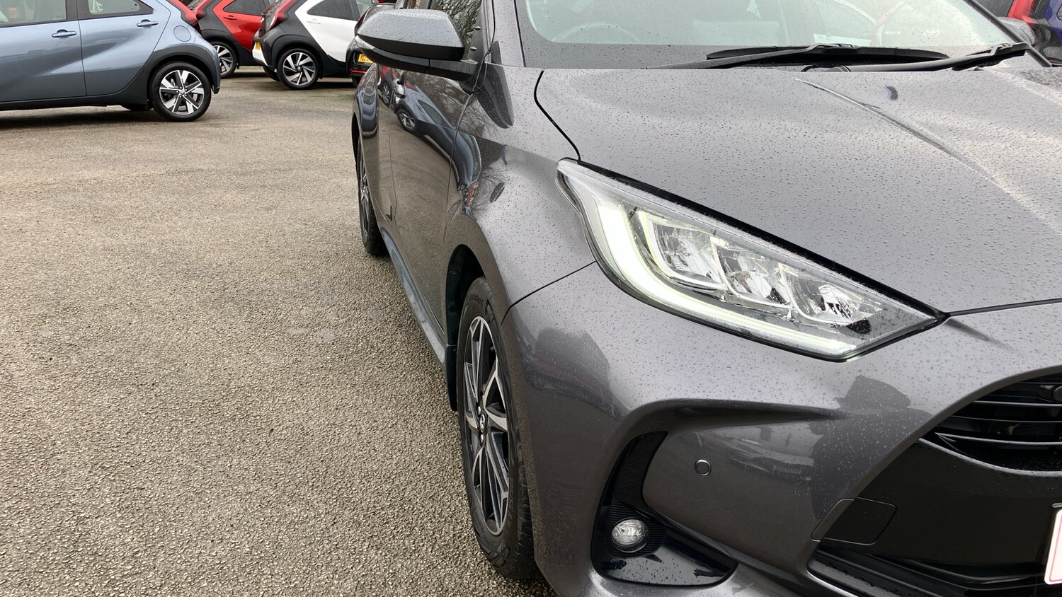 Used Toyota Yaris 2023 for sale - 77543511: Photo 41