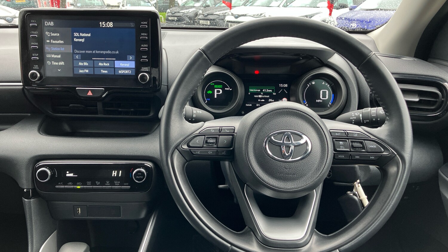 Used Toyota Yaris 2023 for sale - 77543511: Photo 6