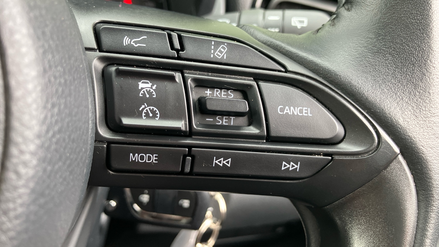 Used Toyota Yaris 2023 for sale - 77354268: Photo 37