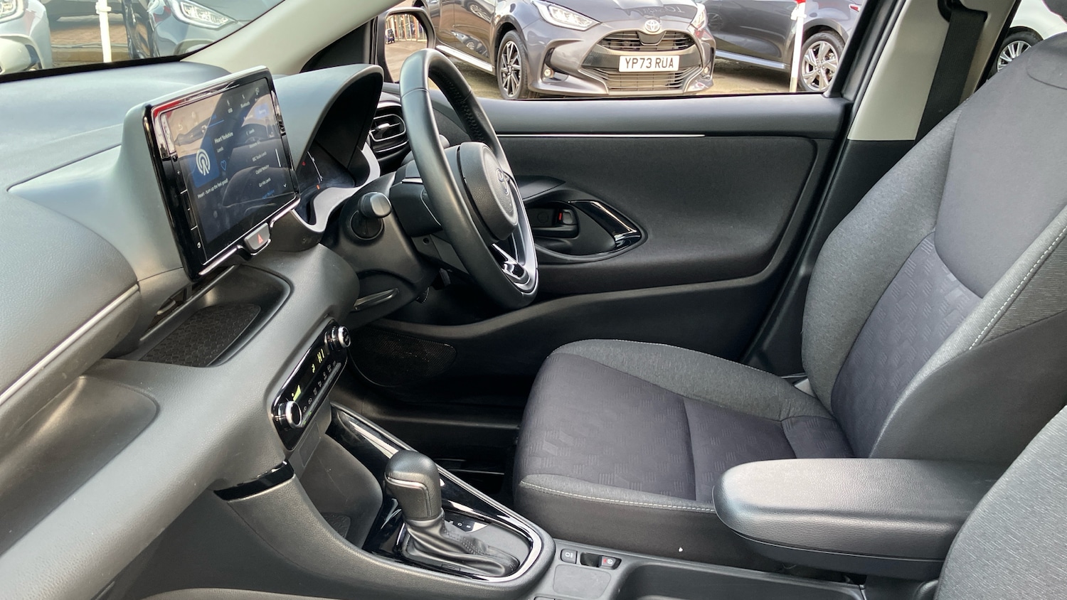 Used Toyota Yaris 2024 for sale - 77088062: Photo 10