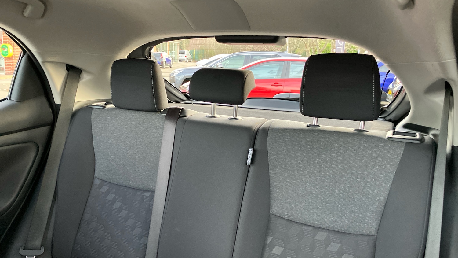 Used Toyota Yaris 2024 for sale - 77088062: Photo 23