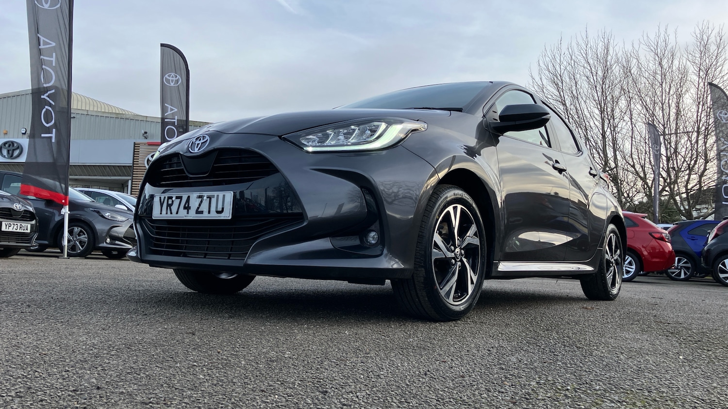 Used Toyota Yaris 2024 for sale - 77088062: Photo 42