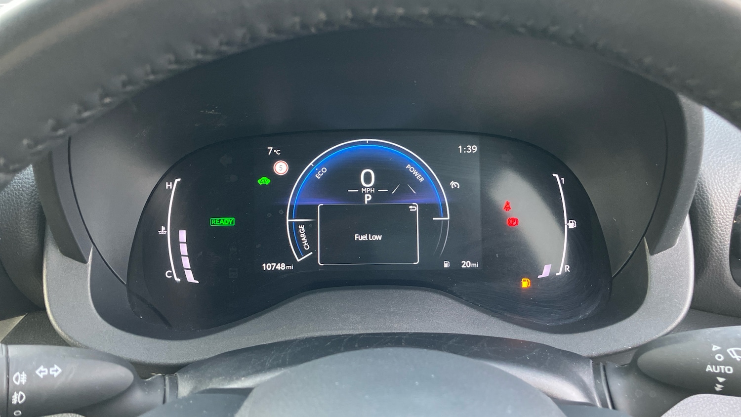 Used Toyota Yaris 2024 for sale - 77088062: Photo 9