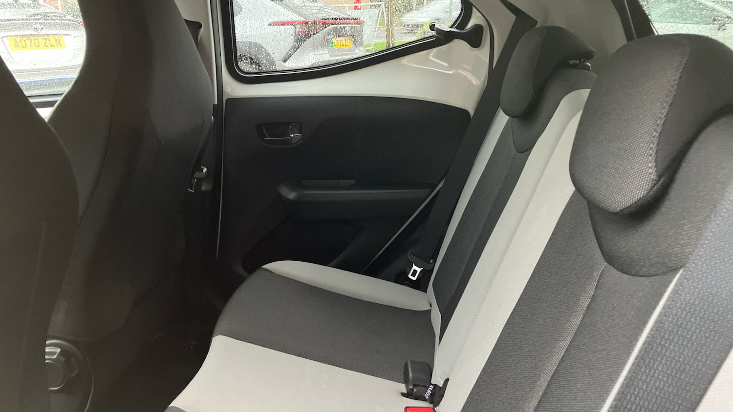 Used Toyota AYGO 2017 for sale - 76908509: Photo 13