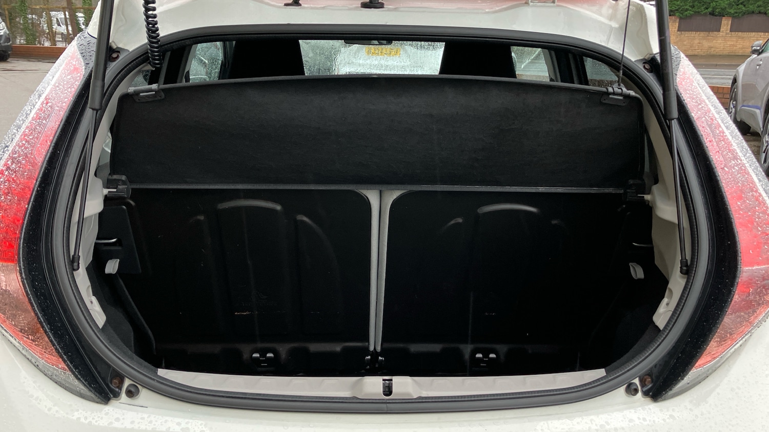 Used Toyota AYGO 2017 for sale - 76908509: Photo 14