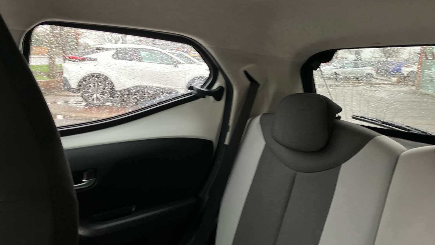 Used Toyota AYGO 2017 for sale - 76908509: Photo 24