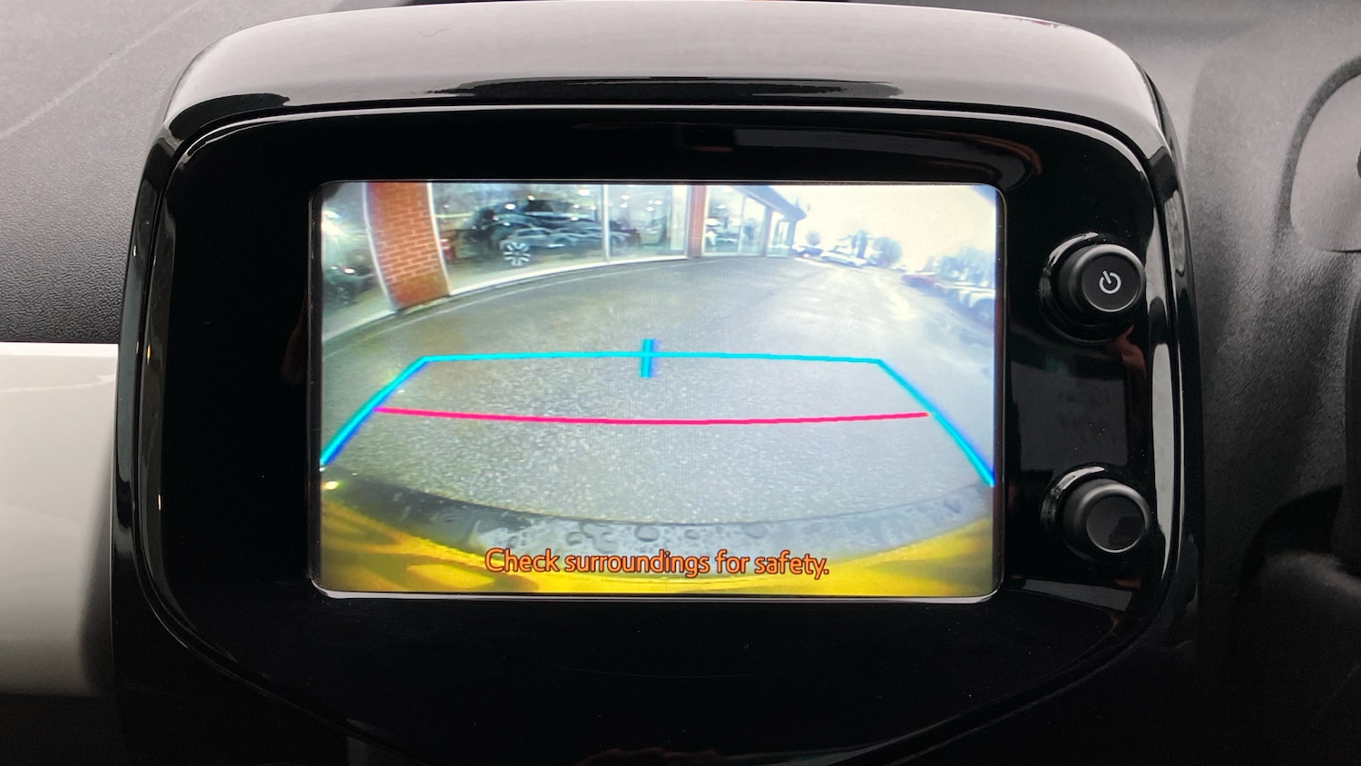 Used Toyota AYGO 2017 for sale - 76908509: Photo 31