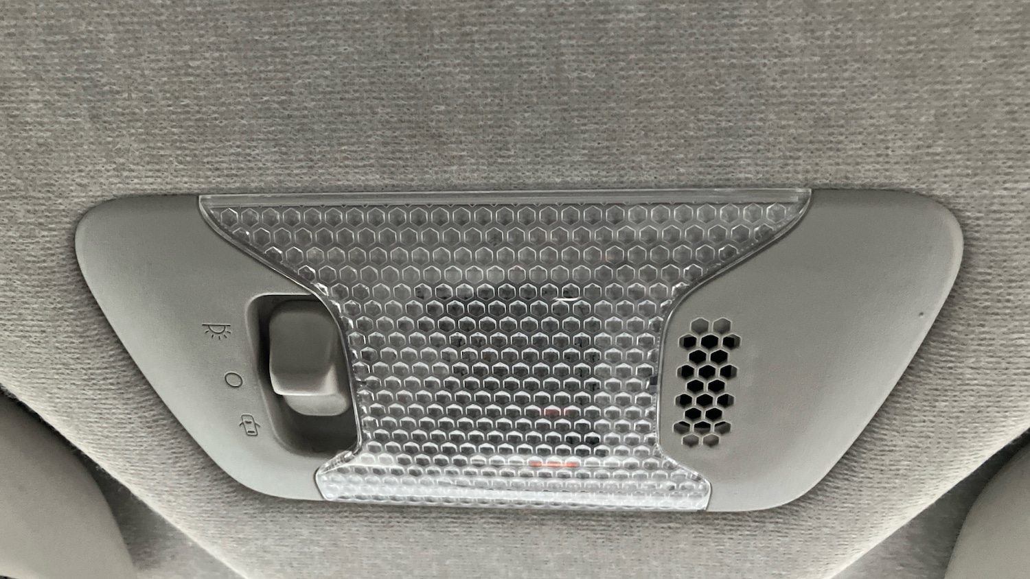 Used Toyota AYGO 2017 for sale - 76908509: Photo 33