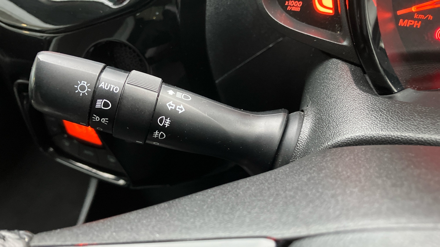 Used Toyota AYGO 2017 for sale - 76908509: Photo 38