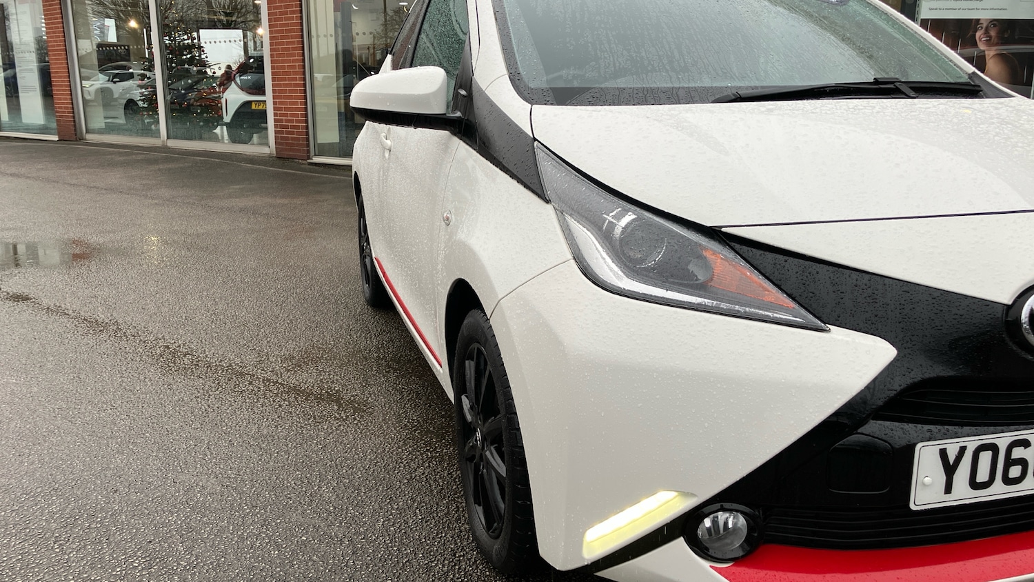 Used Toyota AYGO 2017 for sale - 76908509: Photo 41