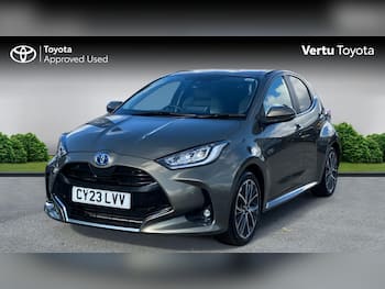 Used Toyota Yaris 2023 for sale - 79582198: Photo