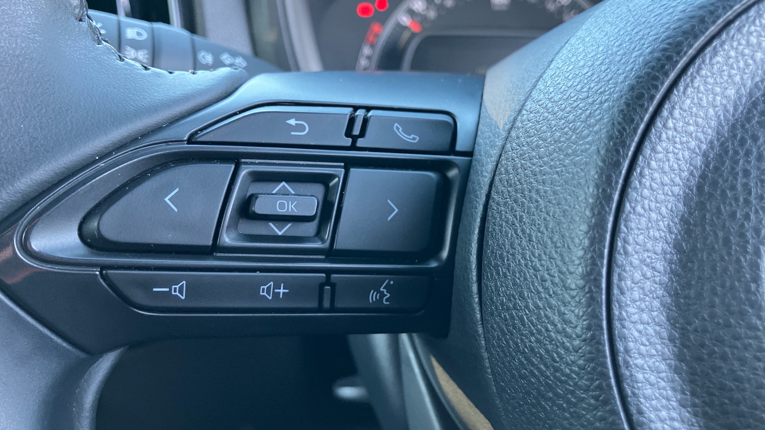 Used Toyota Aygo X 2022 for sale - 77005792: Photo 36