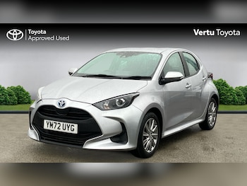 Used Toyota Yaris 2023 for sale - 77493177: Photo