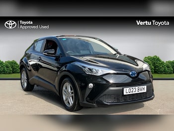 Used Toyota C-HR 2023 for sale - 79332978: Photo