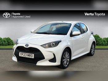 Used Toyota Yaris 2023 for sale - 77763366: Photo