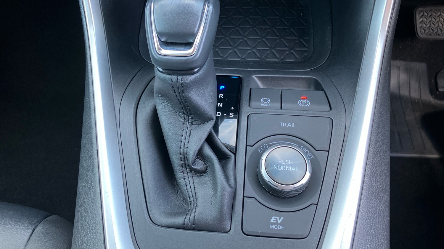 Used Toyota RAV4 2020 for sale - 75945081: Photo 35