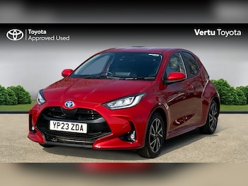 Used Toyota Yaris 2023 for sale - 77921177: Photo